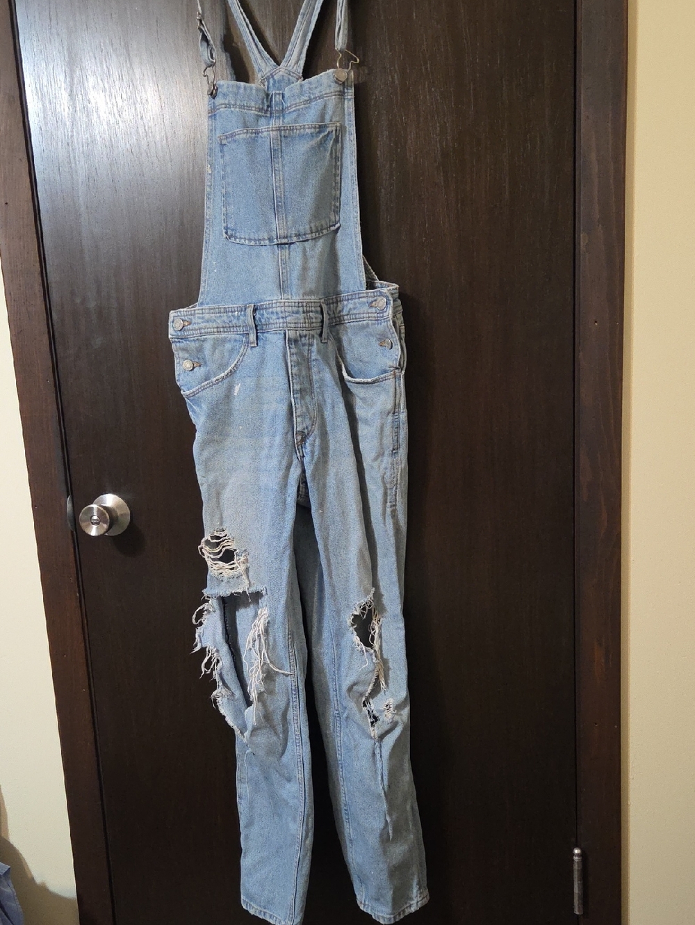 & Denim  ladies blue  distressed  long overalls size 4 unisex